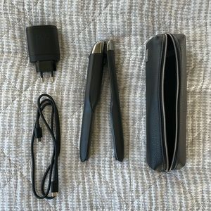 GHD | cordless travel hair straightener